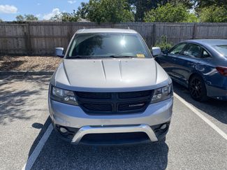 Used 2019 Dodge Journey Crossroad w/ Driver Convenience Group FWD video 2