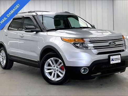 Used 2013 Ford Explorer XLT AWD/4WD image 35