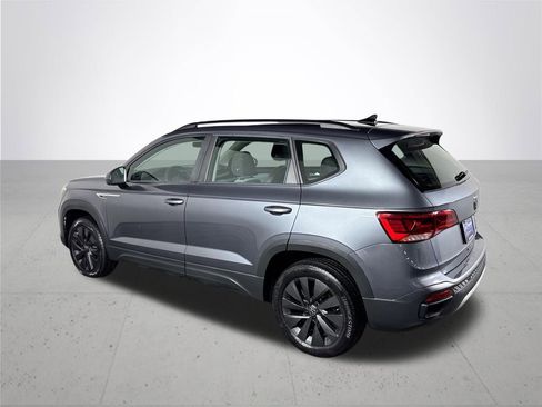 Used 2023 Volkswagen Taos S image 9