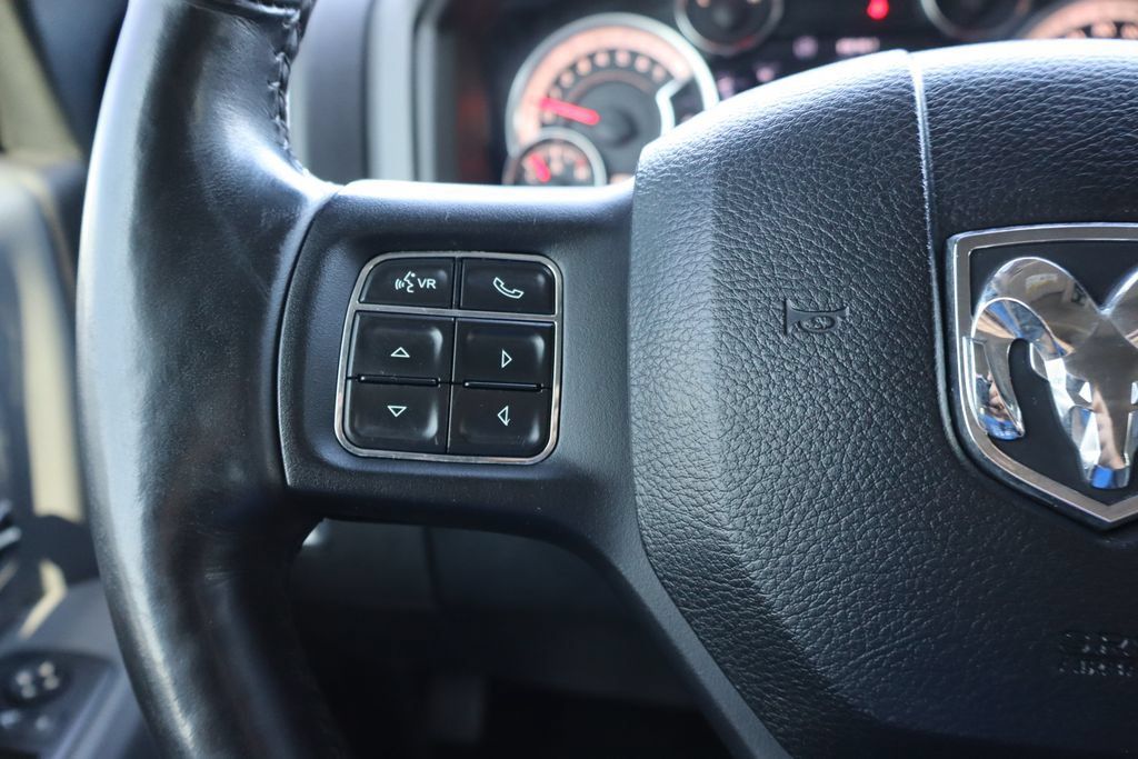 Used 2017 RAM 1500 Big Horn AWD/4WD image 7