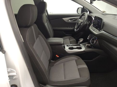 Used 2024 Chevrolet Blazer LT w/ Convenience Package FWD image 21