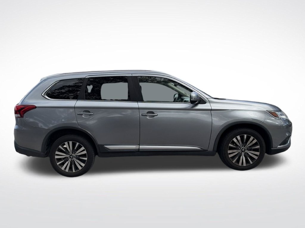 Used 2019 Mitsubishi Outlander SEL AWD/4WD image 4