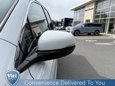 Used 2023 Honda Ridgeline RTL-E image 10