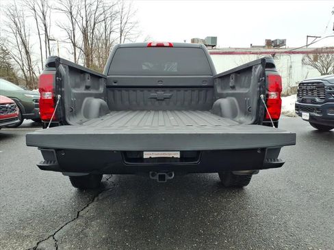 Used 2016 Chevrolet Silverado 1500 LT w/ Midnight Edition image 18