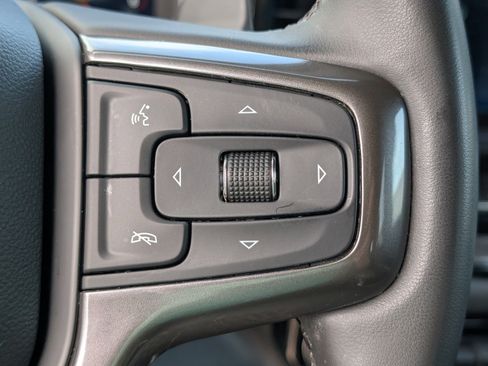 Used 2023 Chevrolet Silverado 1500 ZR2 w/ Technology Package AWD/4WD image 19