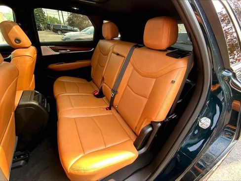 Used 2025 Cadillac XT5 Premium Luxury w/ LPO, Floor Liner Package AWD/4WD image 26