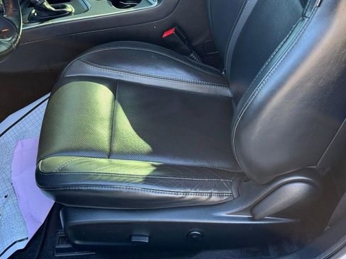 Used 2017 Dodge Challenger SXT Plus image 13