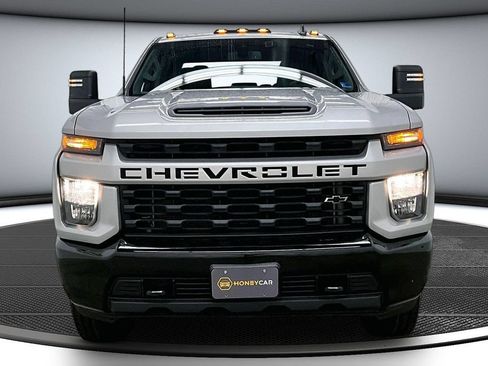Used 2023 Chevrolet Silverado 2500 Custom w/ Custom Value Package AWD/4WD image 2