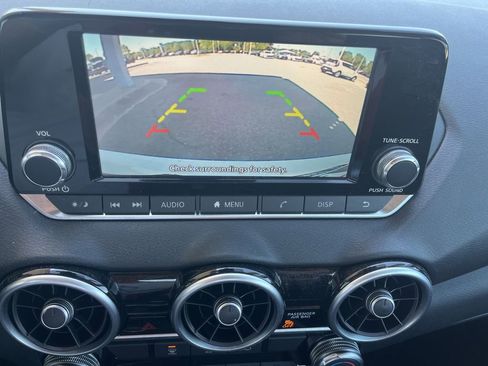 Used 2024 Nissan Sentra S FWD image 14
