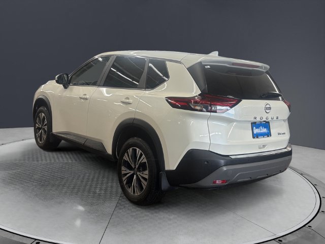 Used 2023 Nissan Rogue SV AWD/4WD image 3