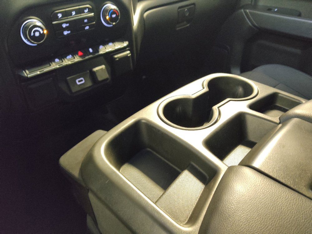 Used 2020 Chevrolet Silverado 1500 Custom w/ Custom Value Package RWD image 26