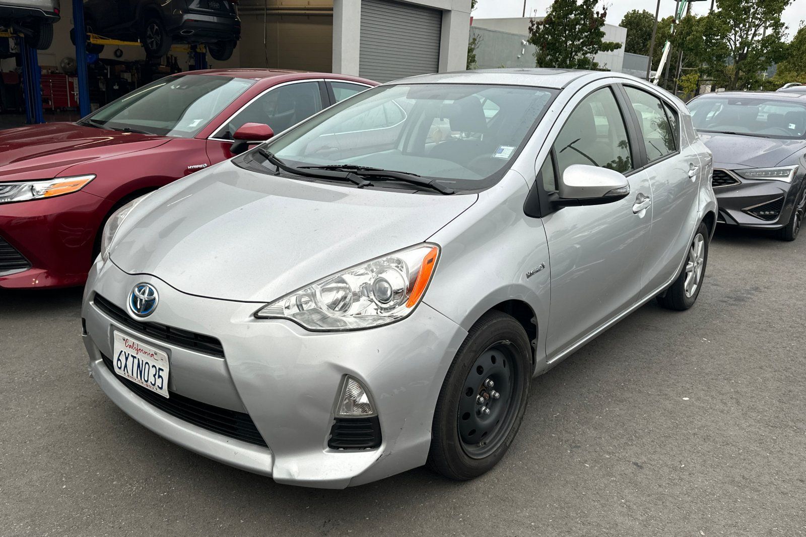 Used 2012 Toyota Prius C Three FWD image 1