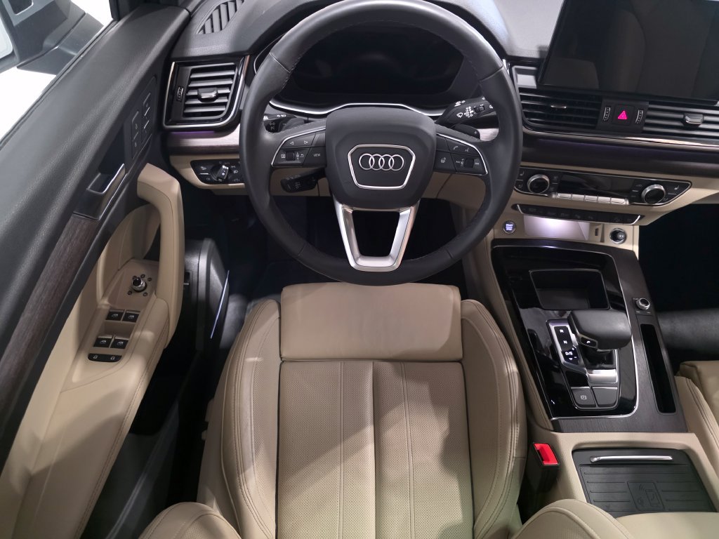 Used 2024 Audi Q5 2.0T Prestige AWD/4WD image 15