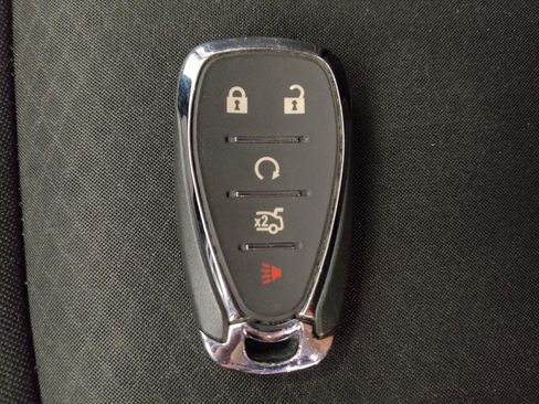 Used 2025 Chevrolet Malibu LS FWD image 32
