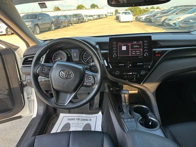 Used 2023 Toyota Camry SE w/ Convenience Package FWD image 14