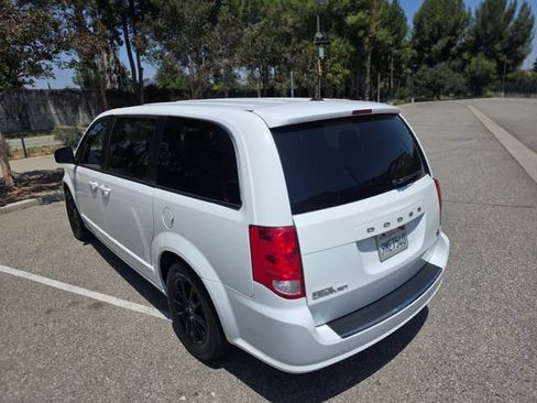 Used 2019 Dodge Grand Caravan GT FWD image 32