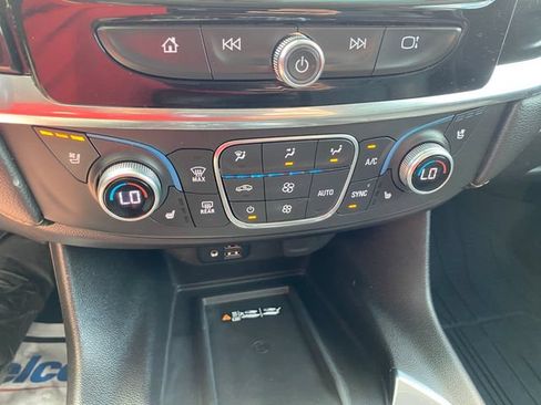 Used 2020 Chevrolet Traverse Premier w/ Redline Edition FWD image 22
