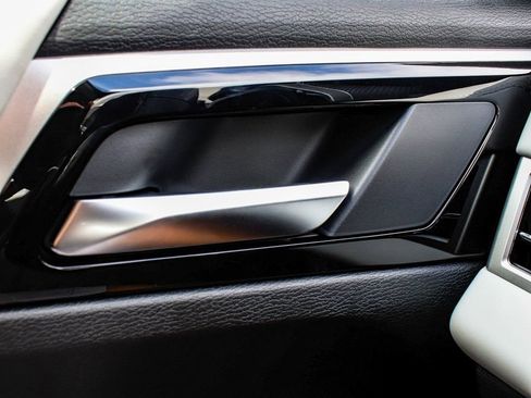New 2025 Mitsubishi Outlander SE AWD/4WD image 9