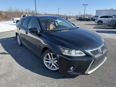 Used 2015 Lexus CT 200h image 1
