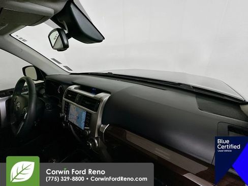 Used 2021 Toyota 4Runner Limited AWD/4WD image 33
