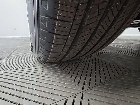 New 2025 Honda Pilot EX-L image 48