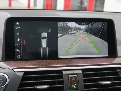 Used 2019 BMW X3 xDrive30i w/ Premium Package image 25