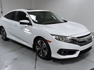 Used 2018 Honda Civic EX-L video 3