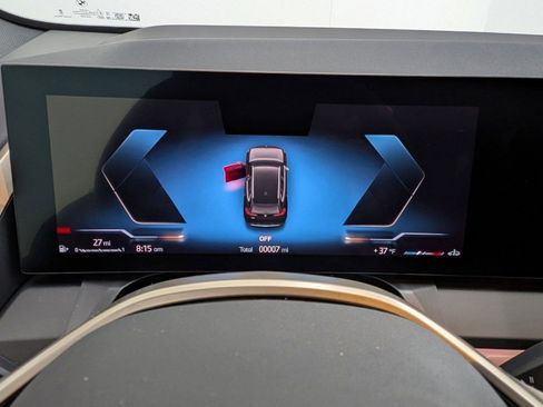 Used 2025 BMW X3 xDrive30i w/ Premium Package image 16