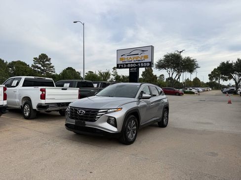 Used 2023 Hyundai Tucson Blue AWD/4WD image 41