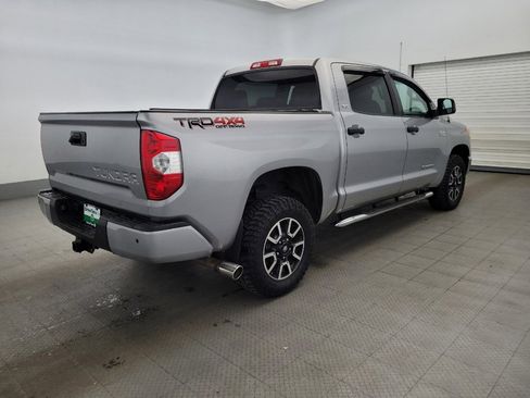 Used 2016 Toyota Tundra SR5 w/ TRD Off Road Package image 9