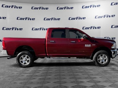 Used 2018 RAM 2500 SLT w/ Luxury Group image 7