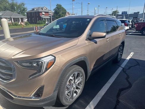 Used 2018 GMC Terrain SLT w/ Preferred Package AWD/4WD image 5