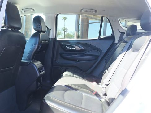 Used 2019 GMC Terrain SLT image 30