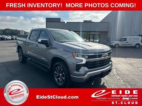 Used 2024 Chevrolet Silverado 1500 LT AWD/4WD image 1