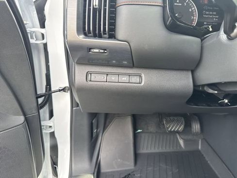 New 2026 Nissan Pathfinder Rock Creek AWD/4WD image 26