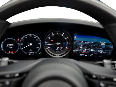 Used 2023 Porsche 911 Carrera S RWD image 48