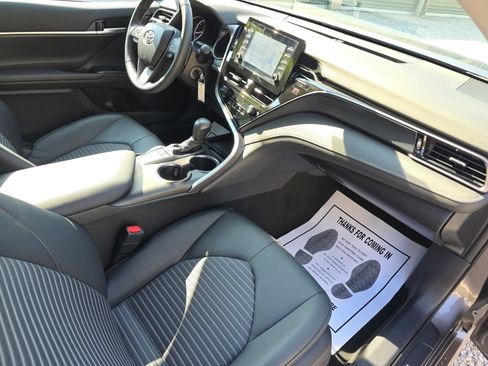 Certified 2024 Toyota Camry SE FWD image 17