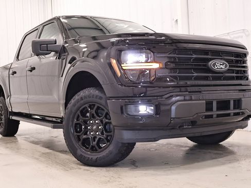 New 2026 Ford F150 XLT w/ Equipment Group 302A MID AWD/4WD image 34