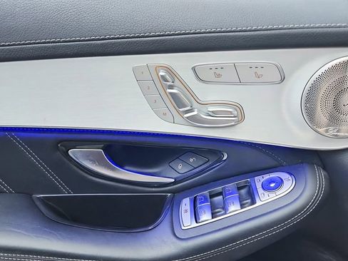 Used 2021 Mercedes-Benz GLC 63 AMG GLC 63 AMG image 28