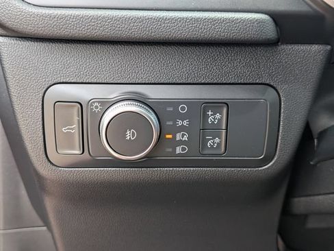 Used 2020 Ford Escape Titanium AWD/4WD image 23