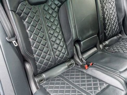 Used 2018 Audi SQ5 Prestige w/ Prestige Package image 40