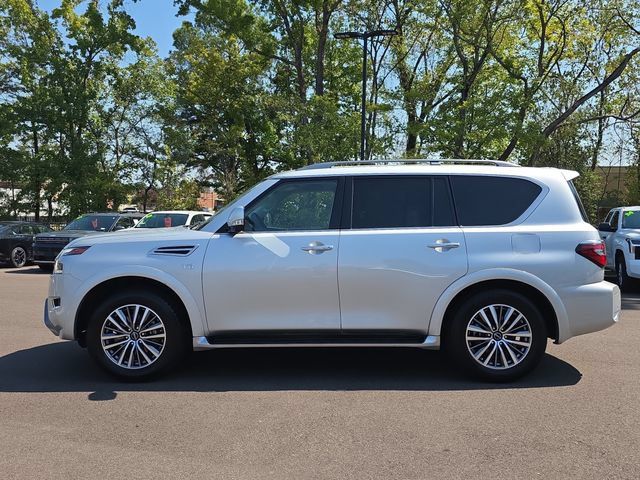 Used 2022 Nissan Armada SL w/ Captain's Chairs Package AWD/4WD image 2
