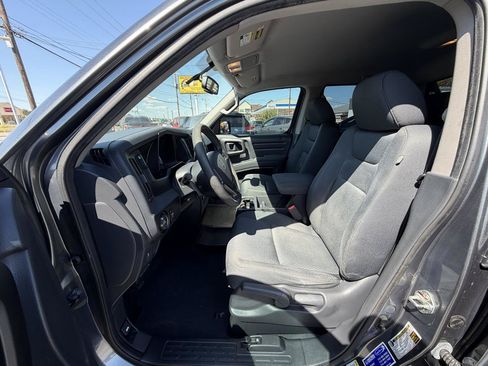 Used 2013 Honda Ridgeline RT image 10