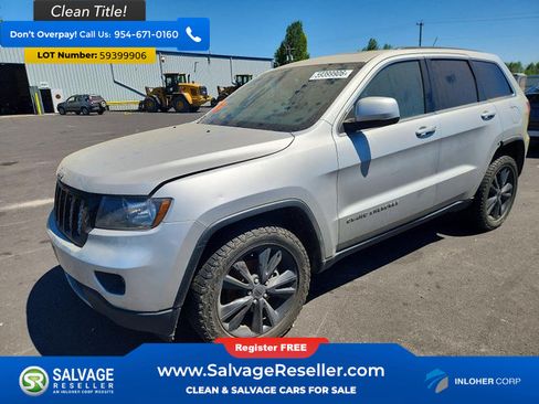 Used 2013 Jeep Grand Cherokee Altitude RWD image 1