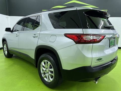 Used 2021 Chevrolet Traverse LT FWD image 7