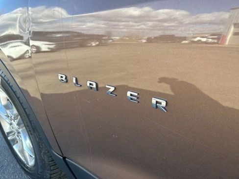 Used 2019 Chevrolet Blazer LT image 47