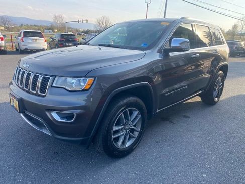 Used 2017 Jeep Grand Cherokee Limited image 4