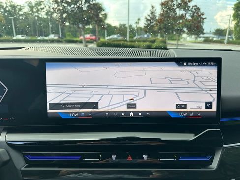 Certified 2026 BMW 530i w/ Premium Package RWD image 20