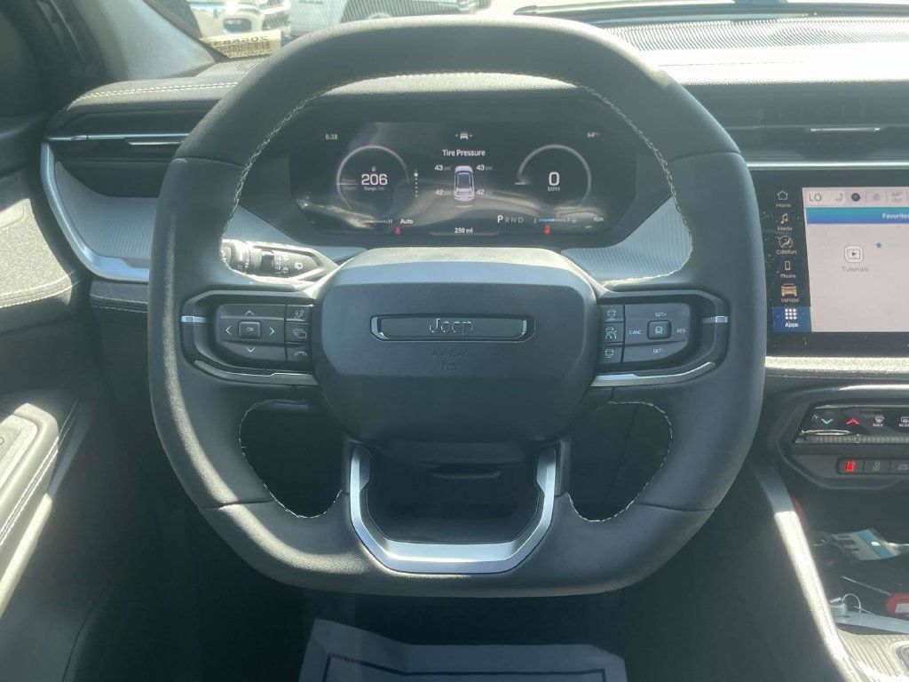 New 2026 Jeep Cherokee Laredo AWD/4WD image 23