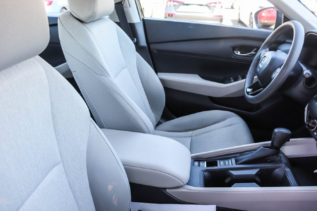 Used 2025 Honda Accord LX image 17